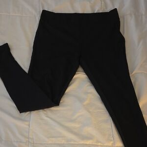 Matty M Classic Black Textured Leggings